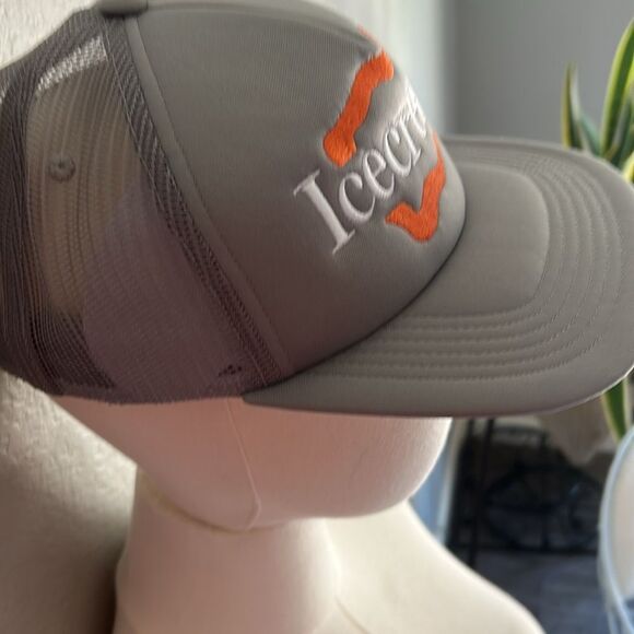 ICECREAM NEWYAK CITY ESSENTIAL HAT retro SnapBack, Grey, NWOT Paper intact - Picture 5 of 11